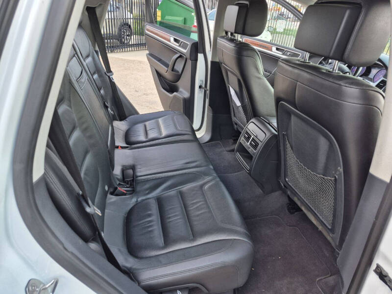 2014 Volkswagen Touareg TDI Lux