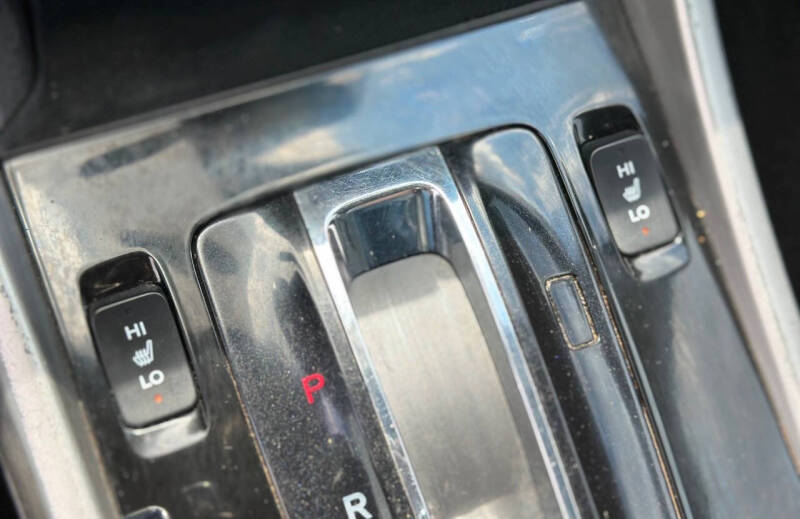 2017 Honda Accord EX-L w/Navi w/Honda Sensing