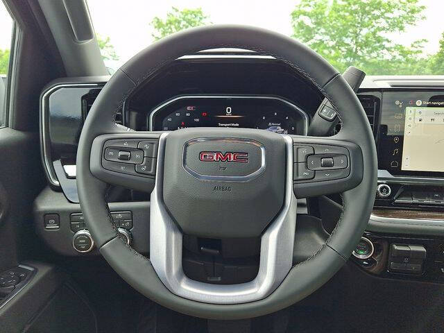 2026 GMC Sierra 1500 Elevation Standard