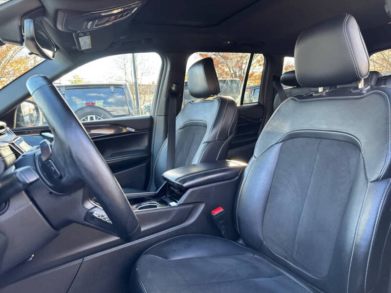 2022 Jeep Grand Cherokee Altitude