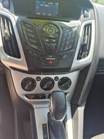 2013 Ford Focus SE