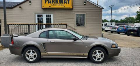 2002 Ford Mustang for sale at Parkway Motors in Springfield IL