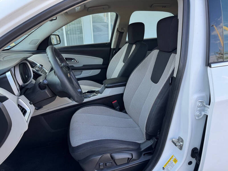 2017 Chevrolet Equinox LS