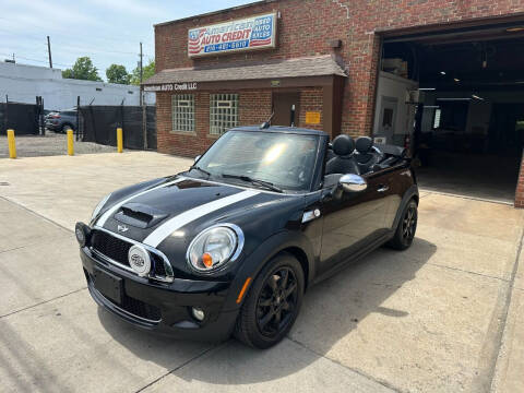 2009 MINI Cooper for sale at AMERICAN AUTO CREDIT in Cleveland OH