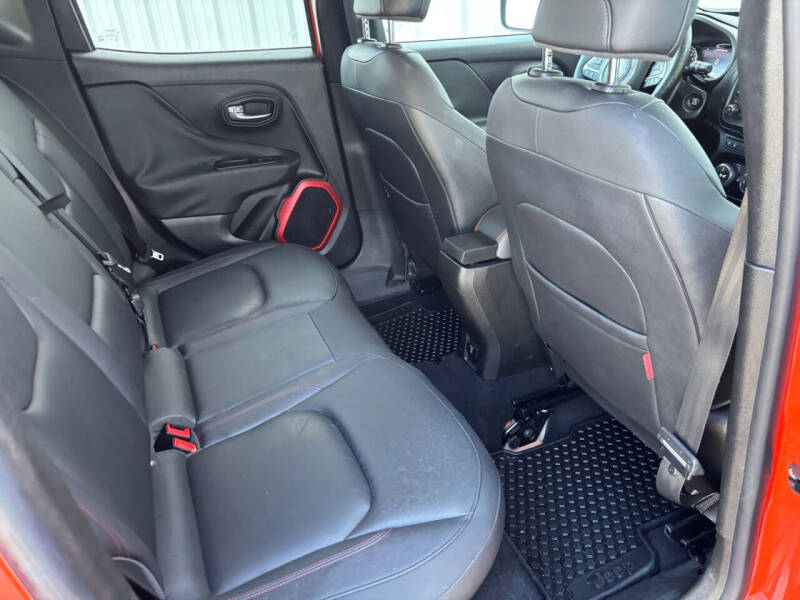 2016 Jeep Renegade Trailhawk