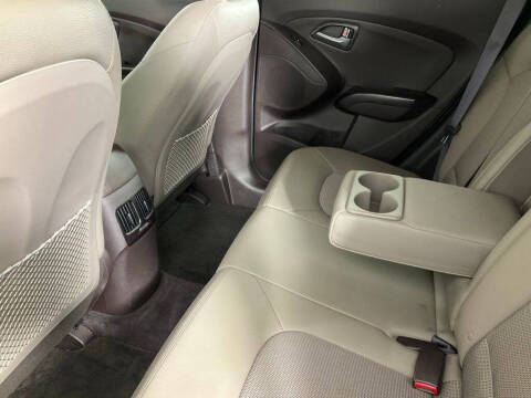 2015 Hyundai Tucson SE