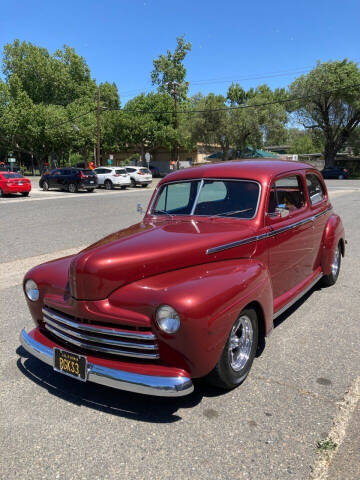 1947 Ford Deluxe