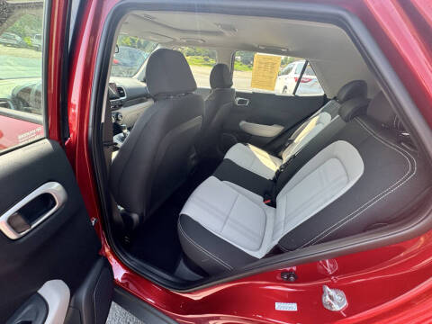 2024 Hyundai Venue SEL