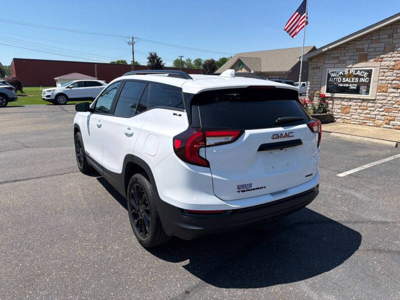 2024 GMC Terrain SLE