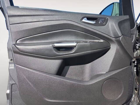 2017 Ford C-MAX Energi SE