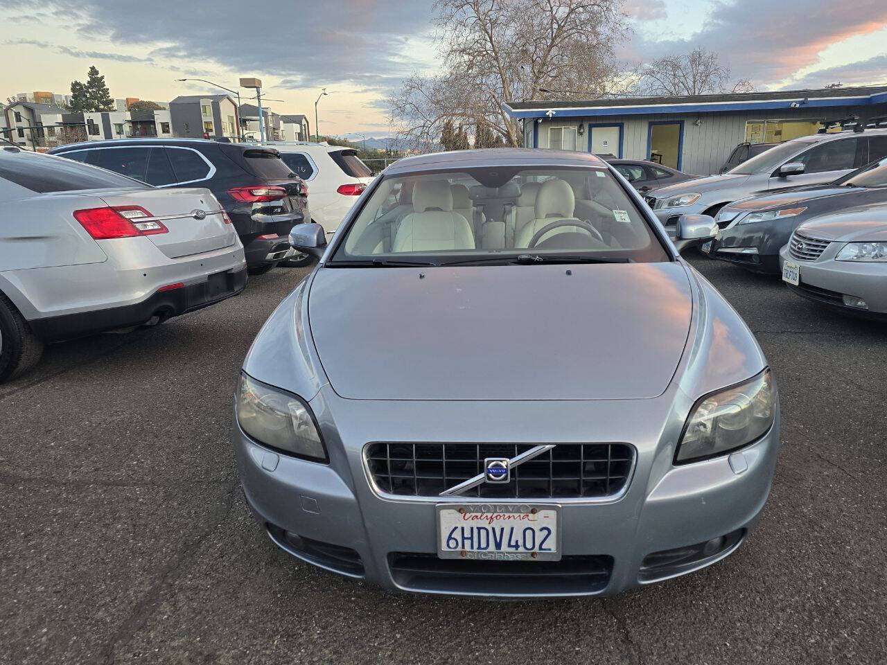 Blue 2009 Volvo C70 T5 Convertible T5 2dr Convertible 2