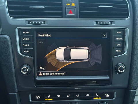 2016 Volkswagen e-Golf SEL Premium