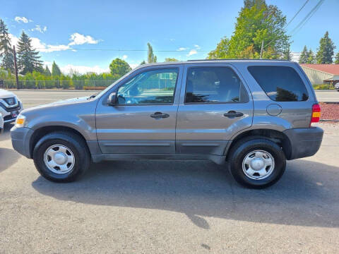2005 Ford Escape XLS