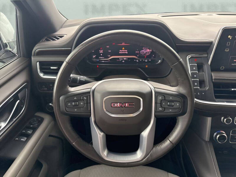 2022 GMC Yukon XL SLE