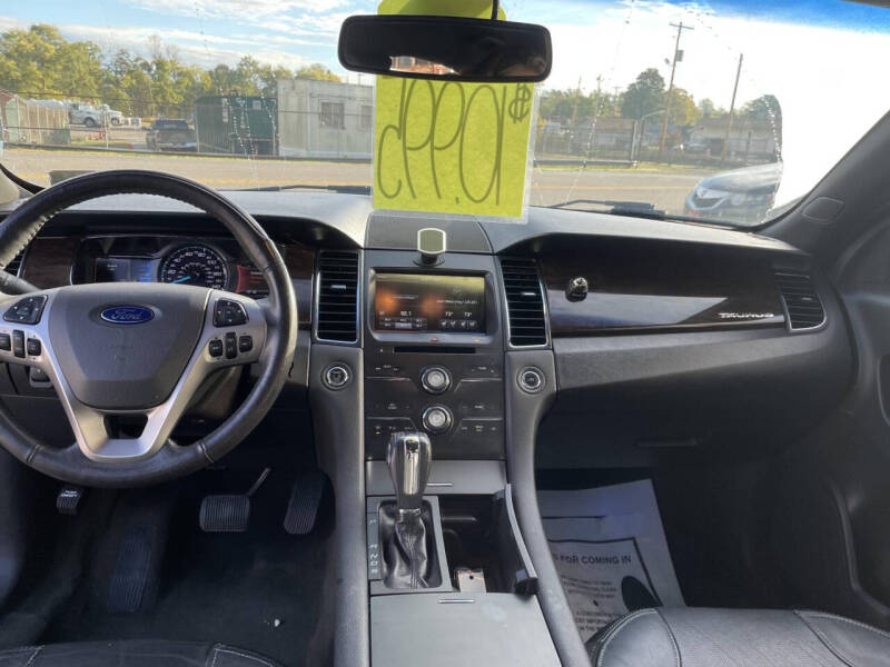 2014 Ford Taurus Limited