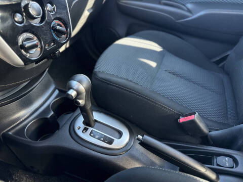 2015 Nissan Versa Note SV