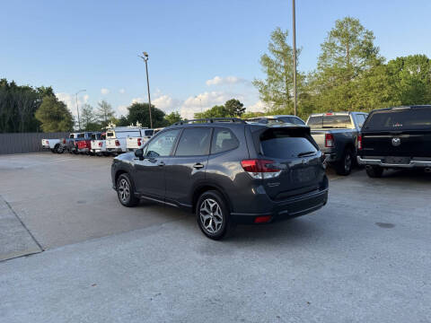 2022 Subaru Forester Premium