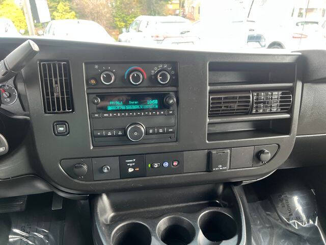 2021 Chevrolet Express 2500