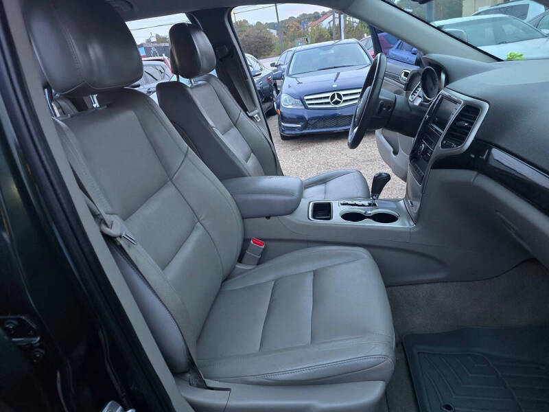 2011 Jeep Grand Cherokee Laredo X