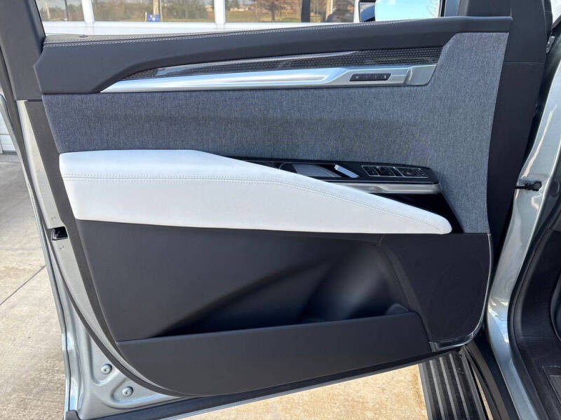 2026 Cadillac Escalade-V