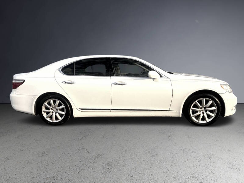 2008 Lexus LS 460