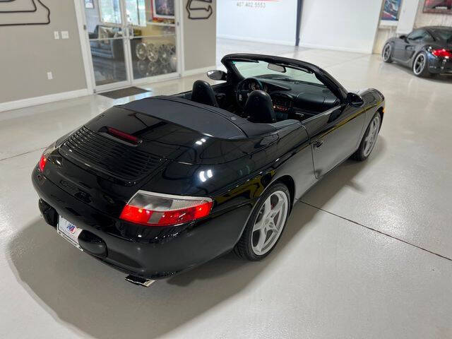 2004 Porsche 911 Carrera