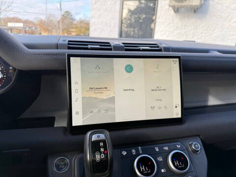 2022 Land Rover Defender 110 S