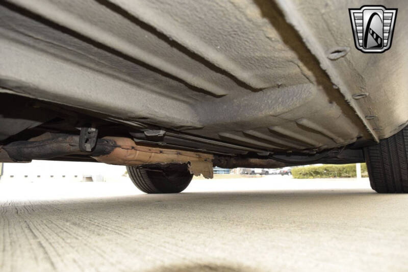 1988 Mercedes-Benz 560-Class 560 SL