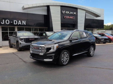 2023 GMC Terrain Denali