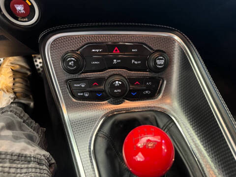 2016 Dodge Challenger SRT Hellcat