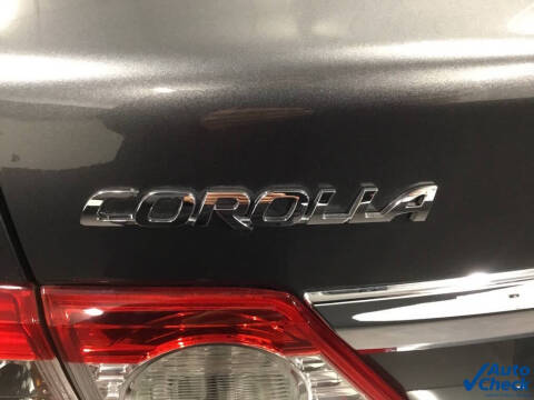 2011 Toyota Corolla LE