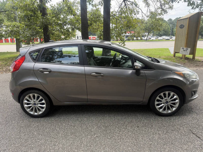 2014 Ford Fiesta SE