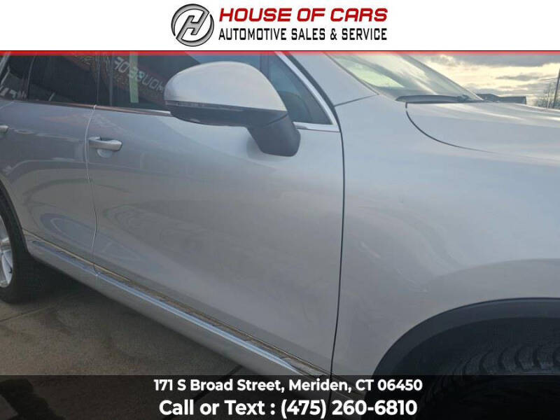 2017 Volkswagen Touareg V6 Executive