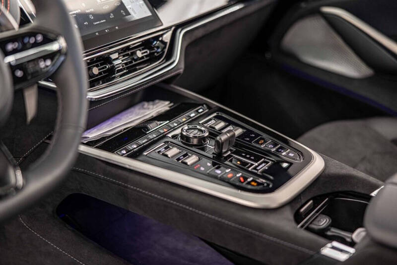 2026 Aston Martin DBX S