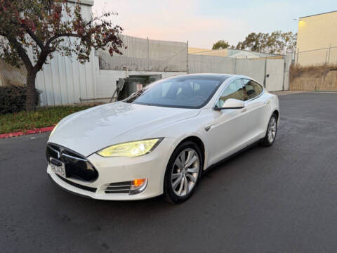 2014 Tesla Model S for sale at DOSKI MOTORS INC in San Diego CA