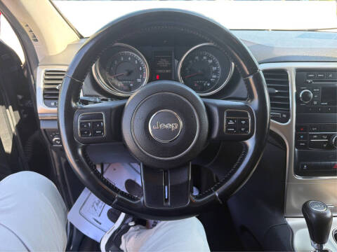 2011 Jeep Grand Cherokee Laredo