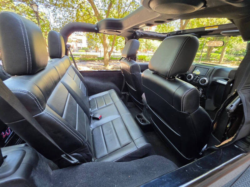 2012 Jeep Wrangler Sahara
