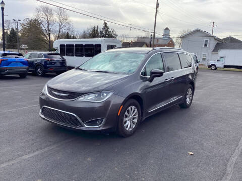2018 Chrysler Pacifica Touring L