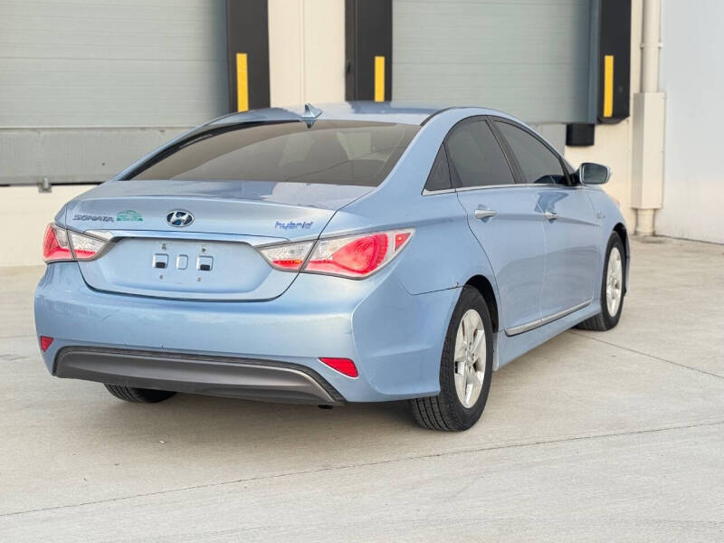 2011 Hyundai Sonata Hybrid