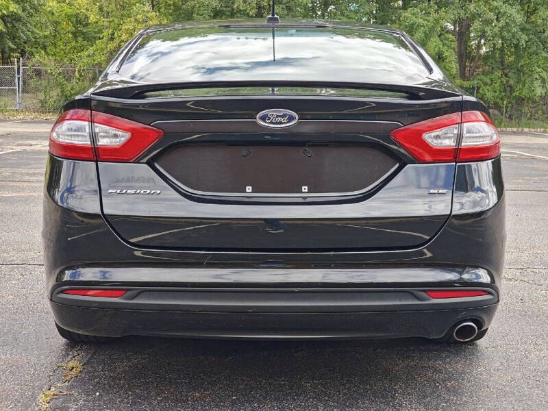 2014 Ford Fusion SE