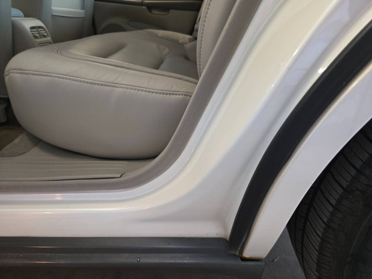 2002 Cadillac DeVille 80