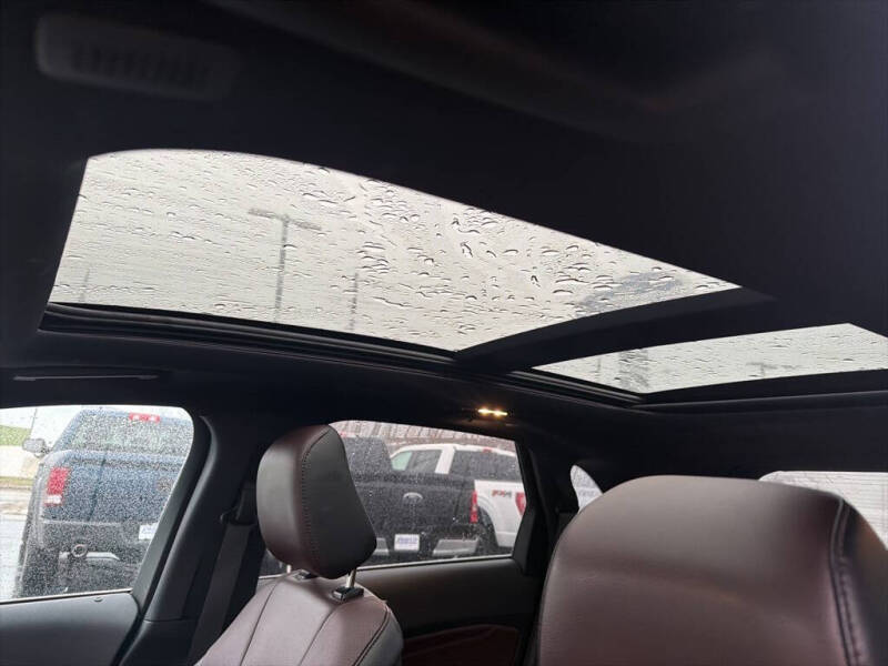 2021 Ford Edge Titanium