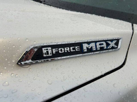 2025 Toyota Sequoia SR5