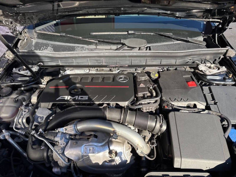 2023 Mercedes-Benz GLB AMG GLB 35