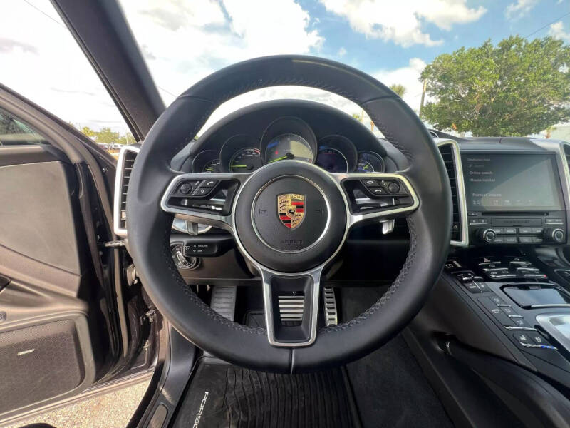 2017 Porsche Cayenne