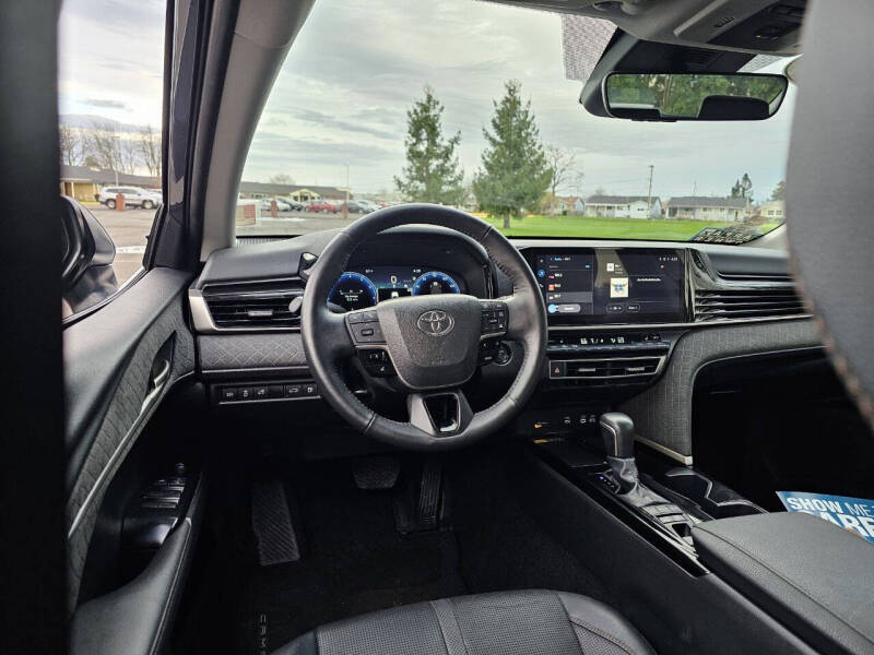 2025 Toyota Camry XLE