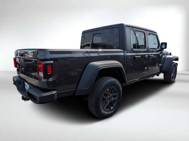 2025 Jeep Gladiator Sport S