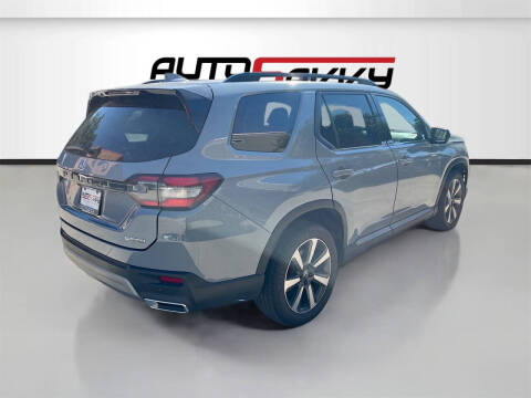 2024 Honda Pilot Touring