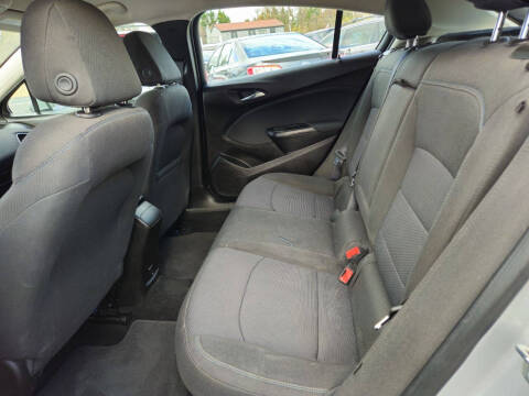 2018 Chevrolet Cruze LT Auto