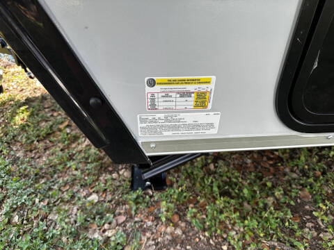 2026 A Liner Expedition Rear Sofa